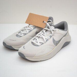 Nike Men’s Legend Essential 3NN, Size 10 BNIB